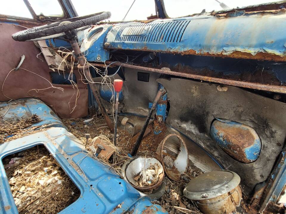 Bild 10/50 von Volkswagen T1 Kombi (1957)