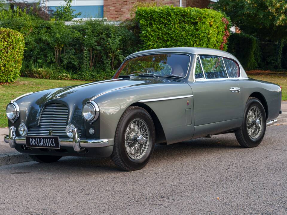 Bild 1/29 von Aston Martin DB 2&#x2F;4 Mk II (1957)