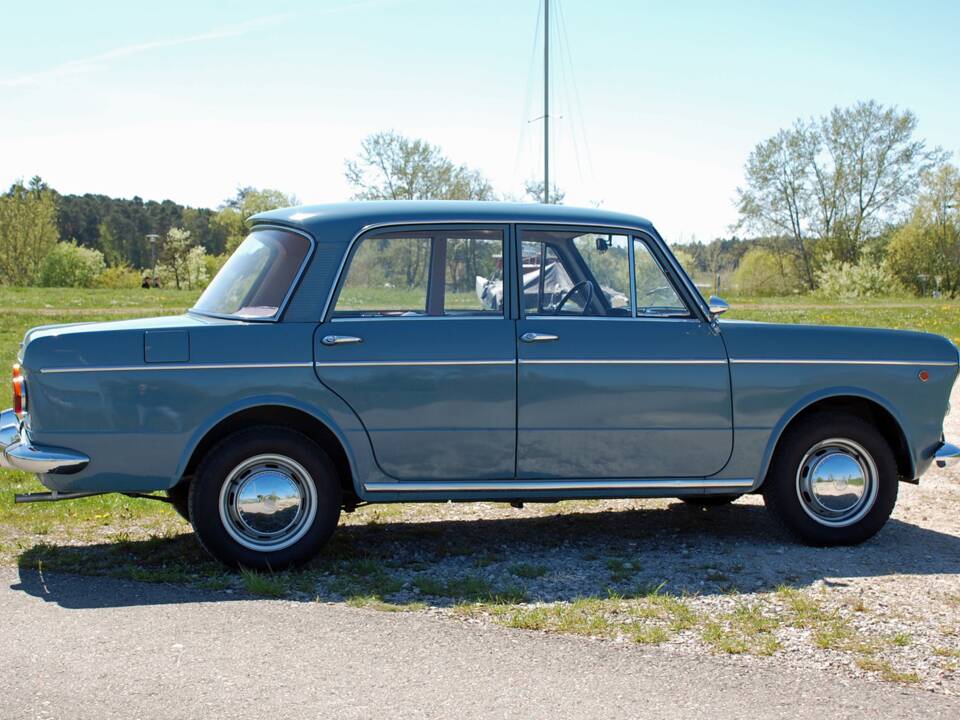 Imagen 2/34 de FIAT 1100 R (1967)