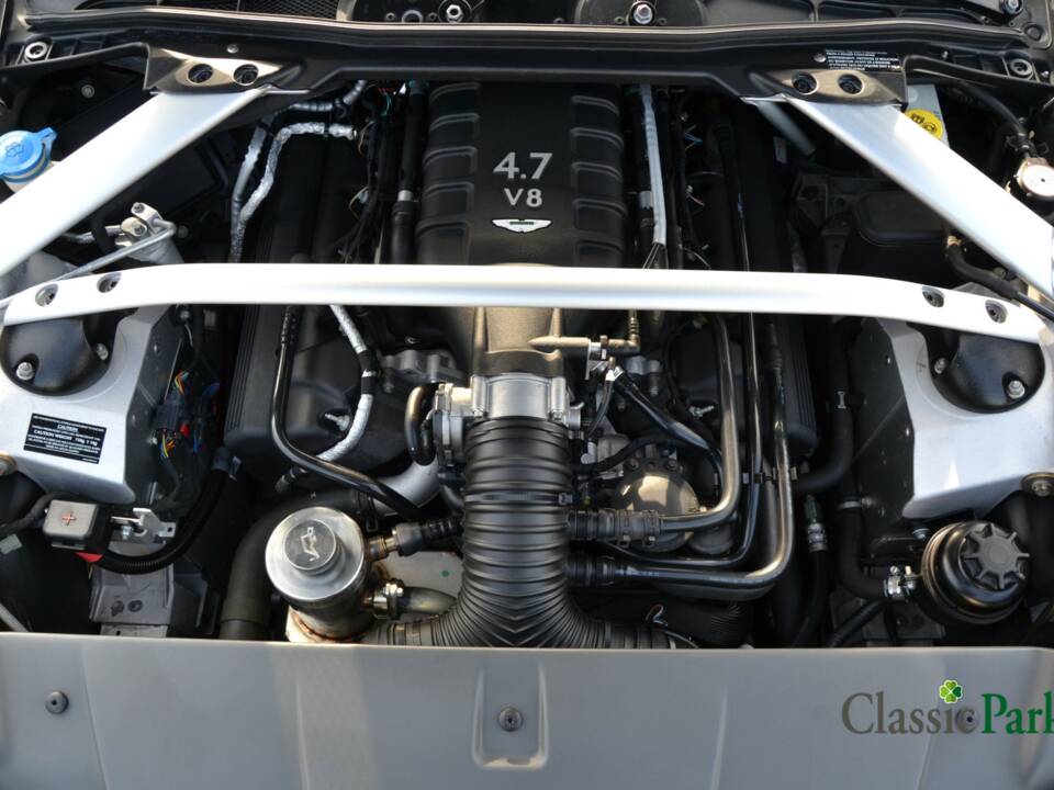 Bild 15/50 von Aston Martin V8 Vantage S (2013)