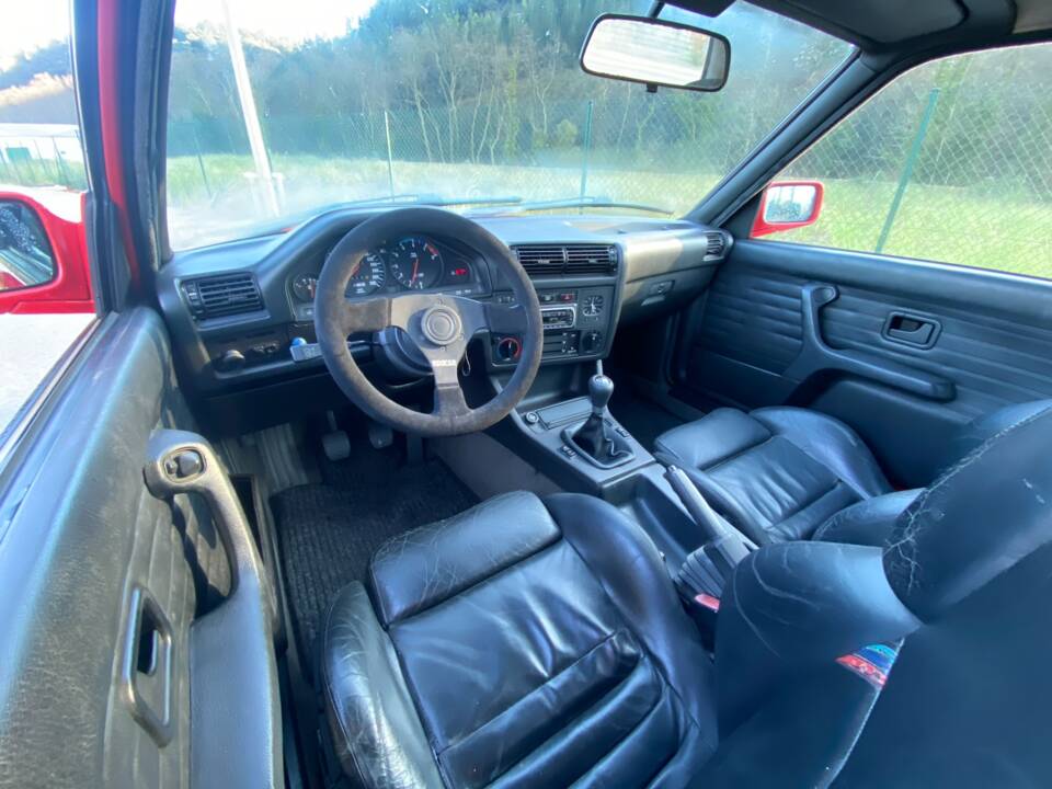 Bild 80/180 von BMW 316i (1989)