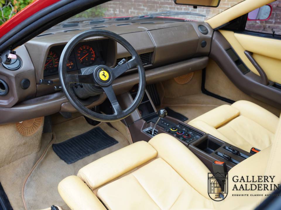 Image 33/50 de Ferrari Testarossa (1987)
