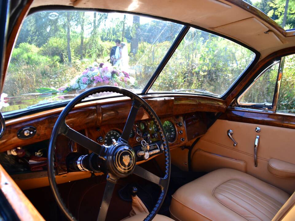 Immagine 11/39 di Jaguar Mk VII M (1955)