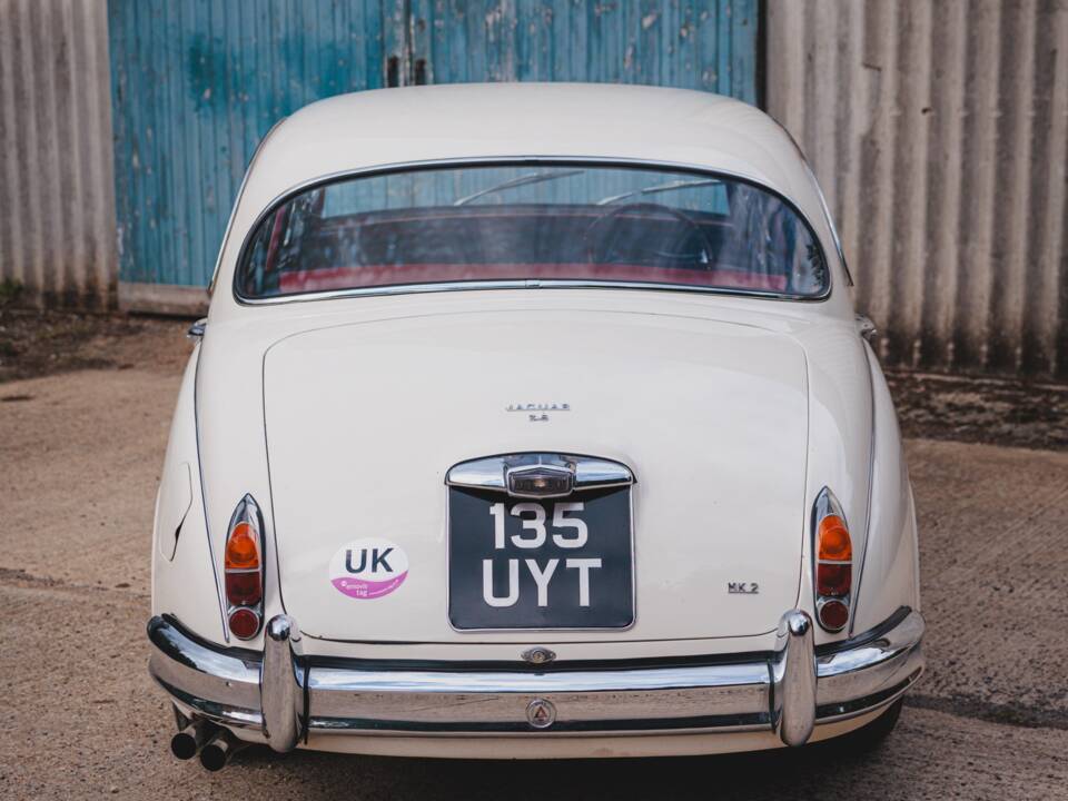 Immagine 30/50 di Jaguar Mk II 3.8 (1960)