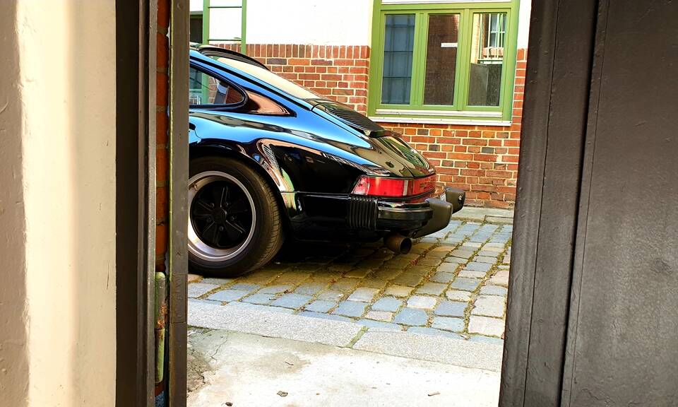 Image 6/64 de Porsche 911 SC 3.0 (1978)