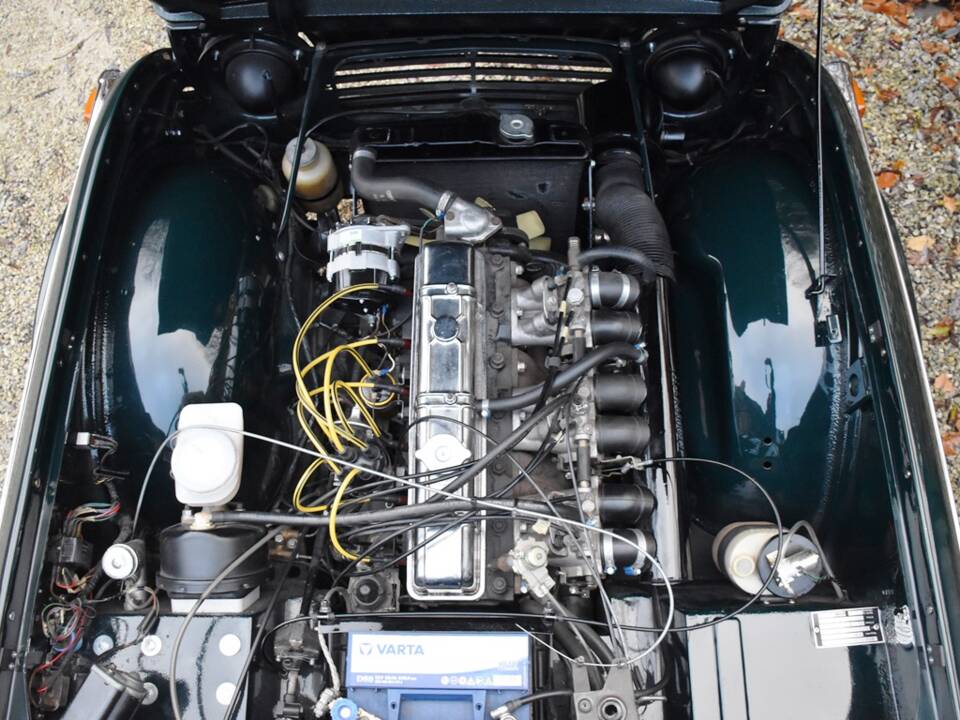 Image 26/29 of Triumph TR 5 PI (1968)
