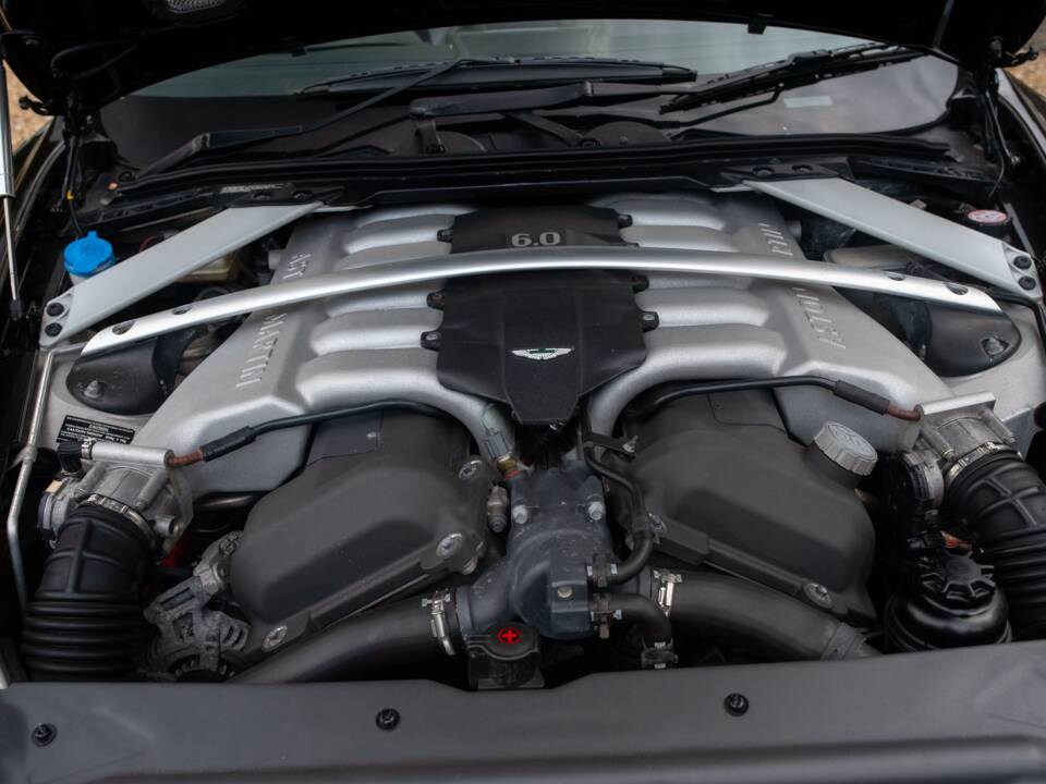 Bild 50/50 von Aston Martin DB 9 Volante (2006)