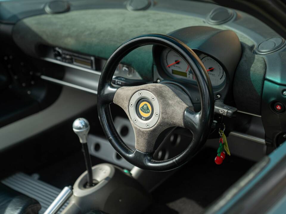 Immagine 41/50 di Lotus Elise Sport 160 (2001)