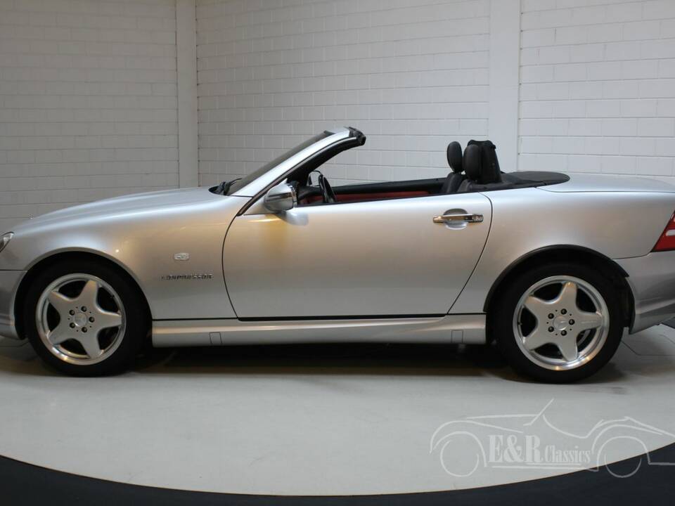 Image 3/5 of Mercedes-Benz SLK 230 Kompressor (1997)