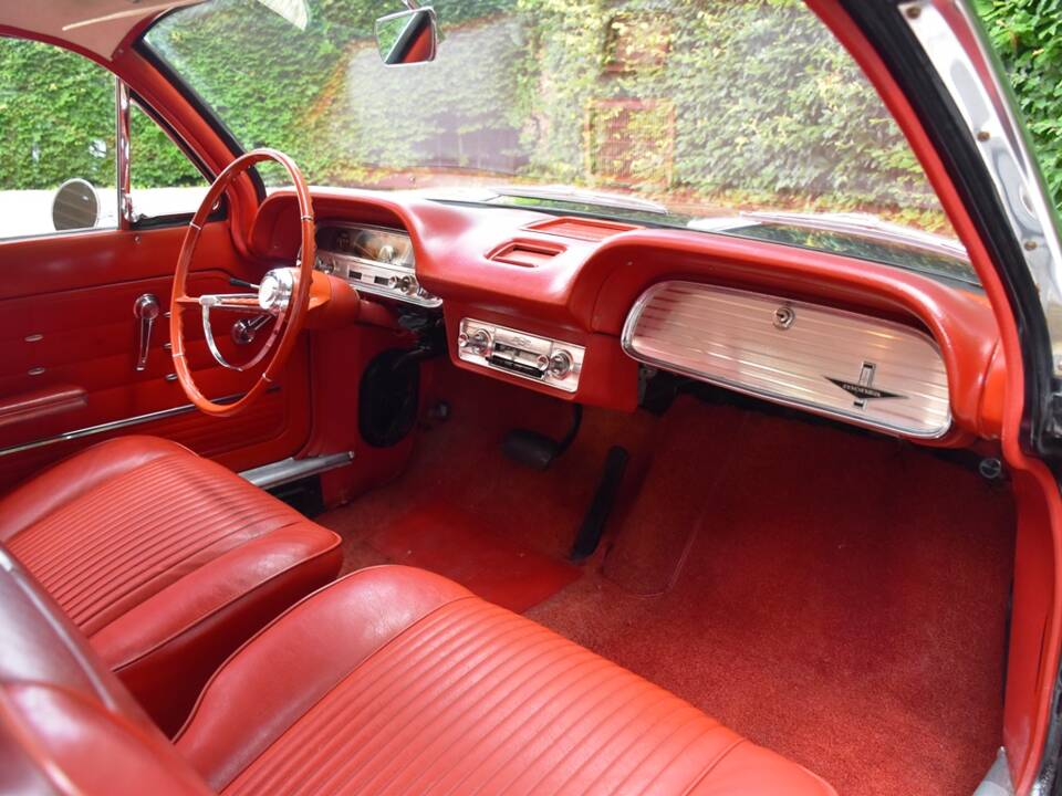 Bild 29/38 von Chevrolet Corvair Monza Coupe (1963)