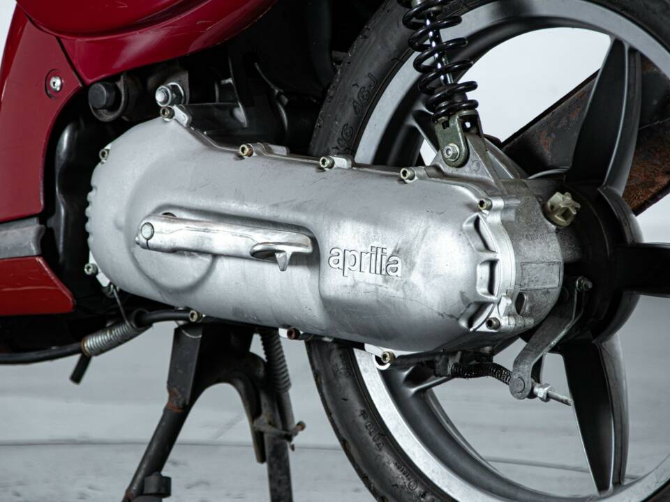 Immagine 11/50 di Aprilia DUMMY (1994)