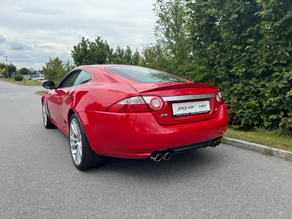 Image 20/49 of Jaguar XKR (2007)