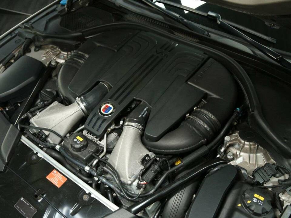 Image 33/50 of ALPINA B5 Biturbo AWD (2017)
