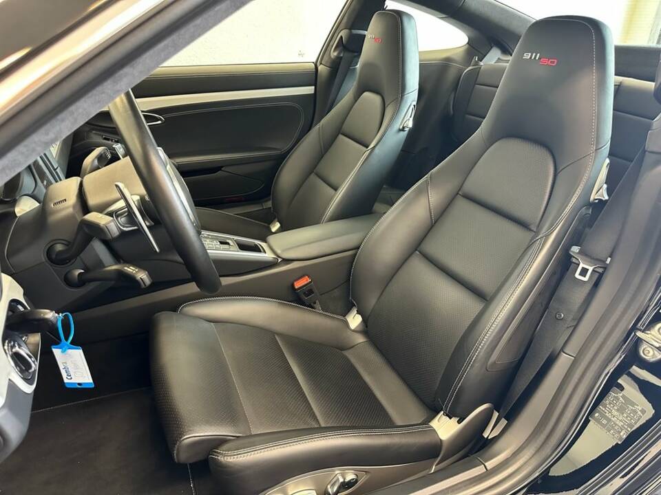 Afbeelding 13/22 van Porsche 911 Carrera S "50 Jahre 911" (2014)