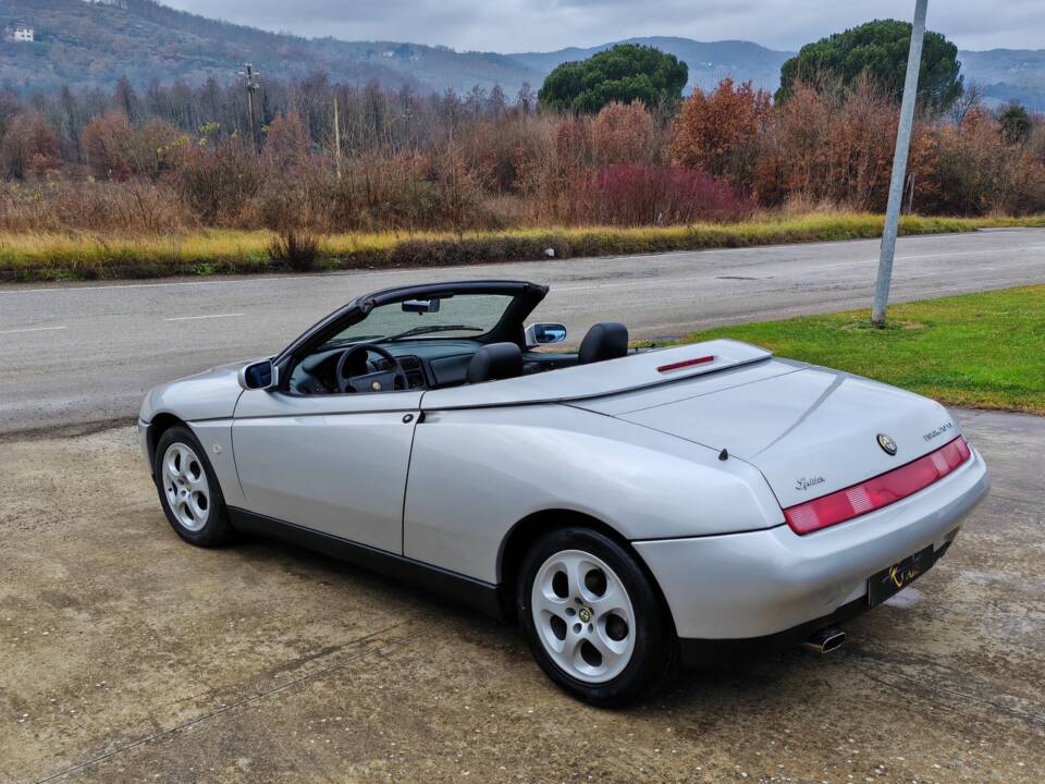 Bild 5/40 von Alfa Romeo Spider 2.0 Twin Spark 16V (1997)