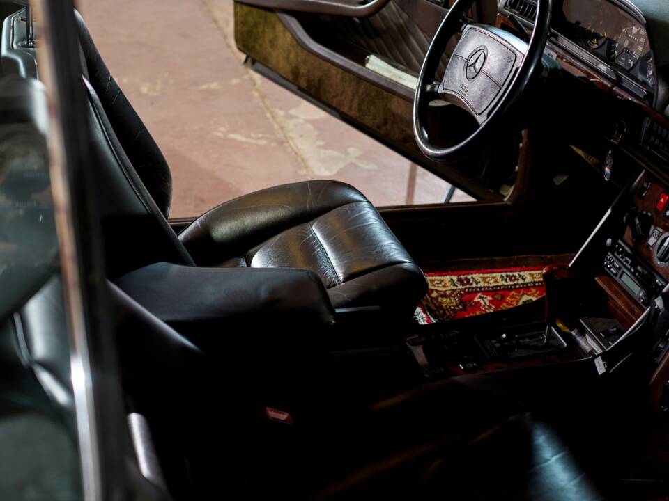 Bild 31/56 von Mercedes-Benz 500 SEC Bähr (1990)