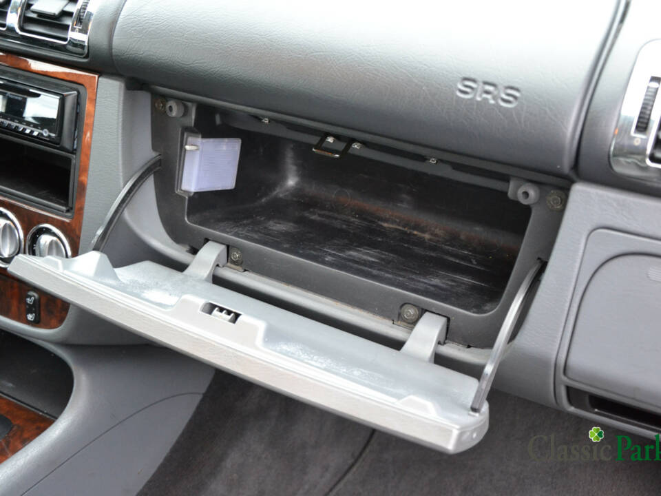 Imagen 43/50 de Mercedes-Benz ML 230 (1998)