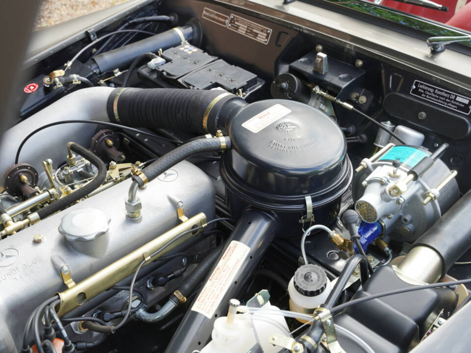 Bild 16/50 von Mercedes-Benz 190 SL (1960)