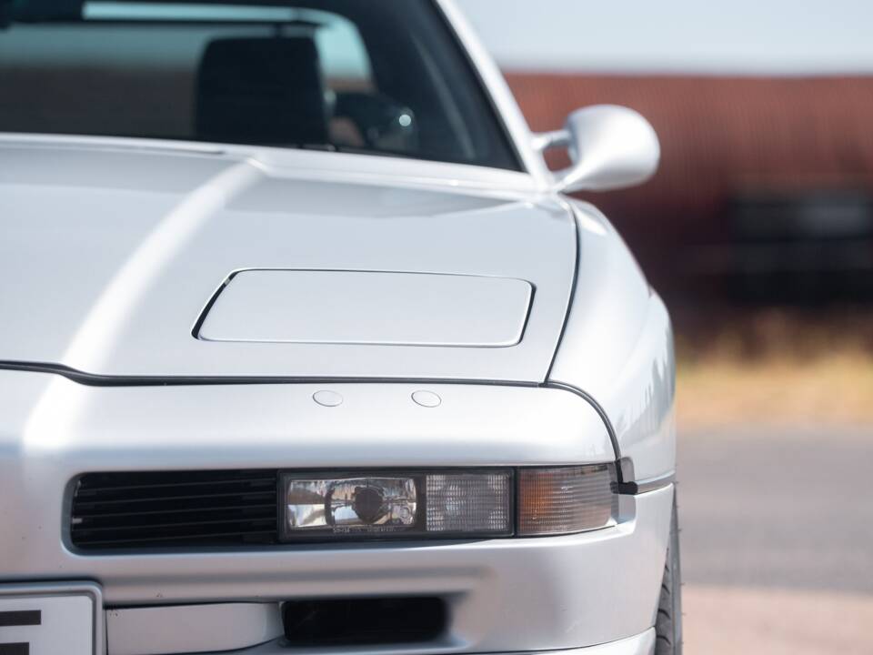 Image 21/50 de BMW 850CSi (1995)