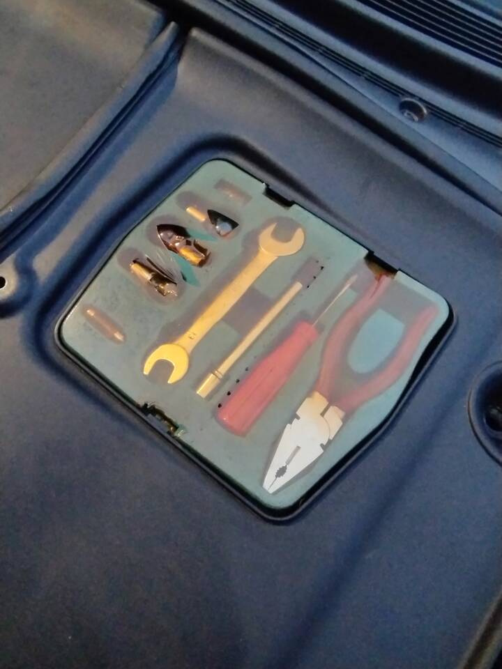 Bild 33/39 von Daimler Super V8 (1998)