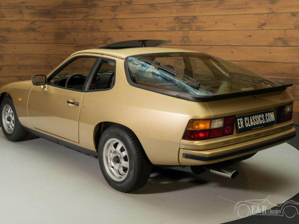Image 16/19 of Porsche 924 (1983)