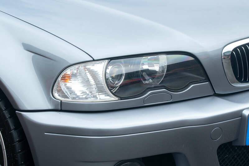 Image 39/50 of BMW M3 (2005)
