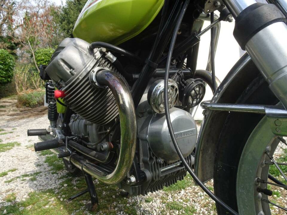 Imagen 12/25 de Moto Guzzi V7 Sport (1973)