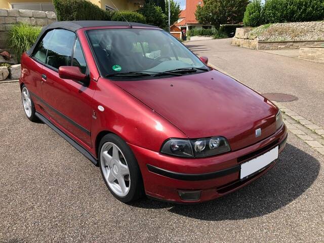 Bild 13/17 von FIAT Punto 90 ELX (1994)