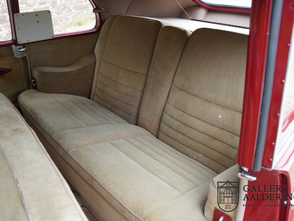 Immagine 47/50 di Alfa Romeo 6C 2500 Freccia d`Oro Sport (1947)