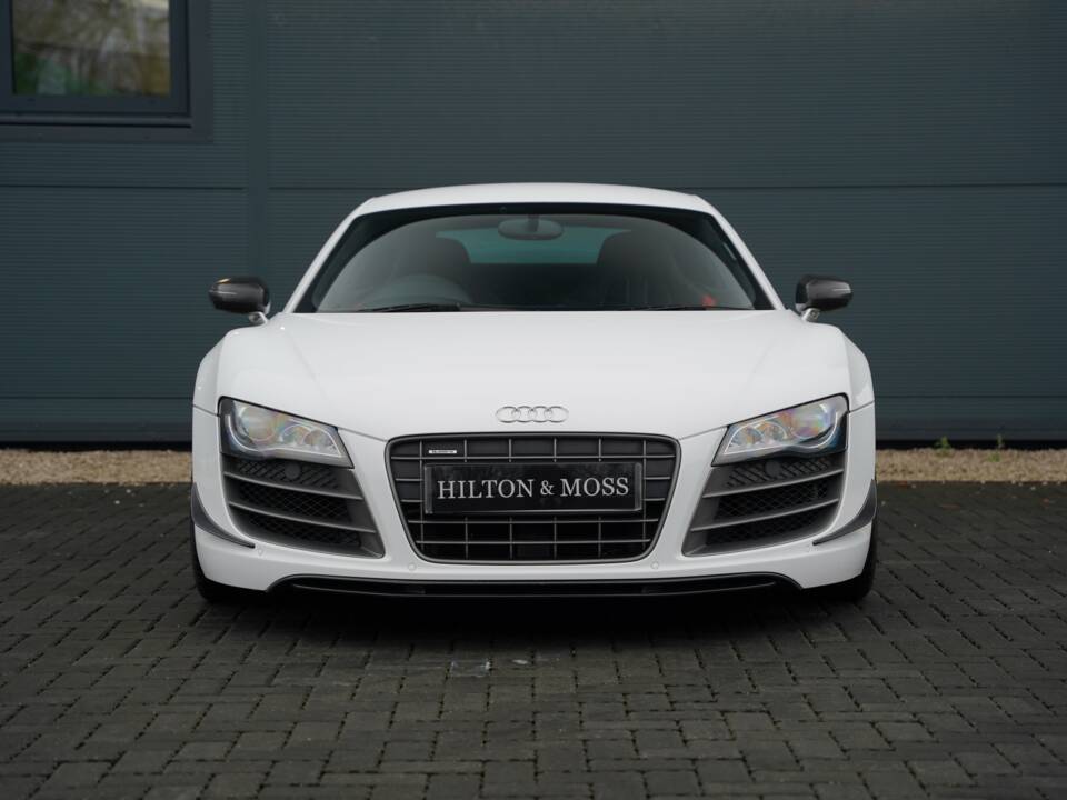 Bild 7/50 von Audi R8 GT (2011)
