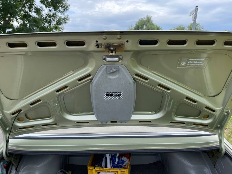 Image 48/100 de BMW 528i (1980)