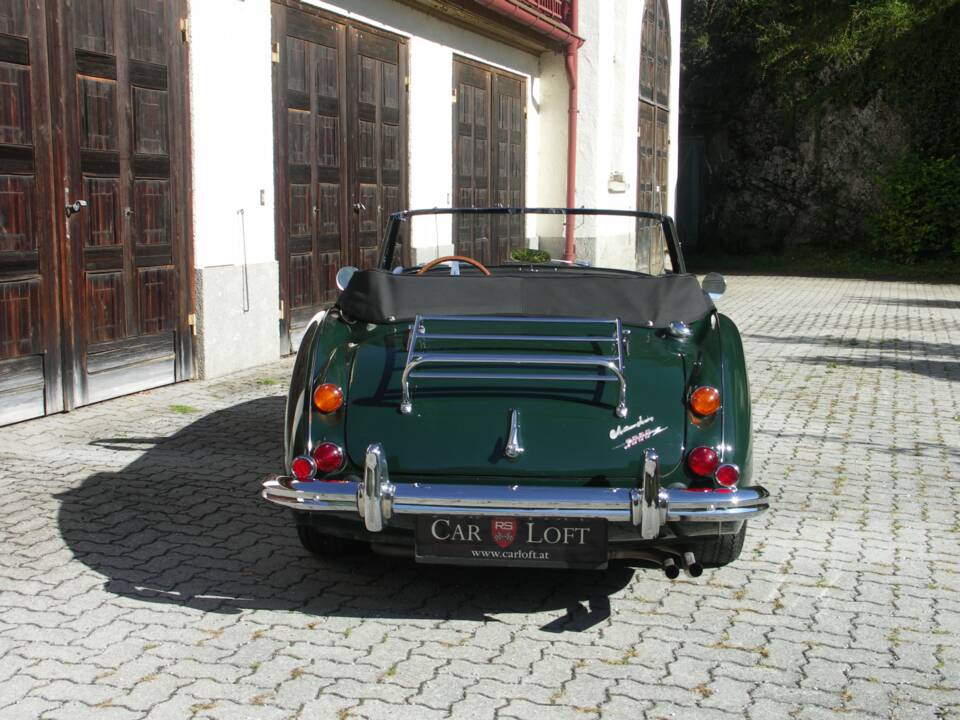 Image 32/40 of Austin-Healey 3000 Mk III (BJ8) (1965)