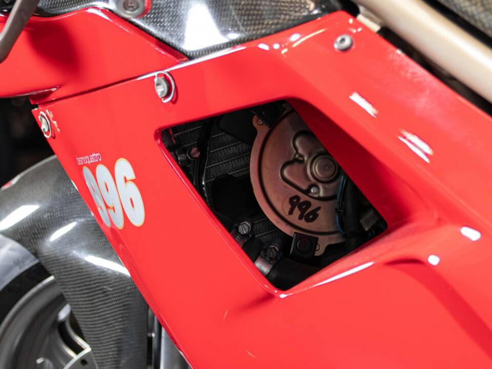 Imagen 43/43 de Ducati 996 SPS (1999)
