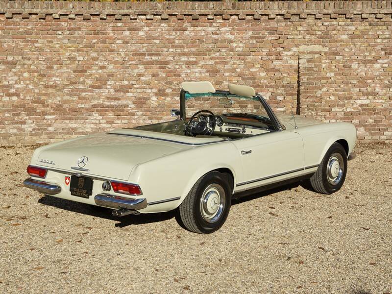 Bild 50/50 von Mercedes-Benz 230 SL (1967)