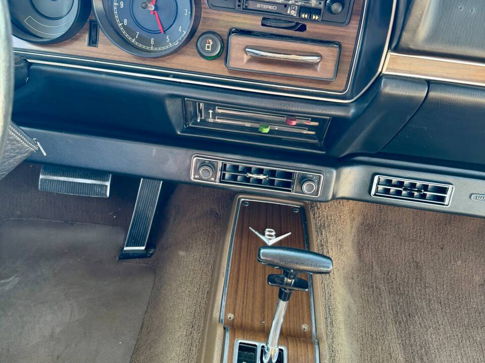 Image 12/16 of Opel Diplomat V8 5,4 (1975)