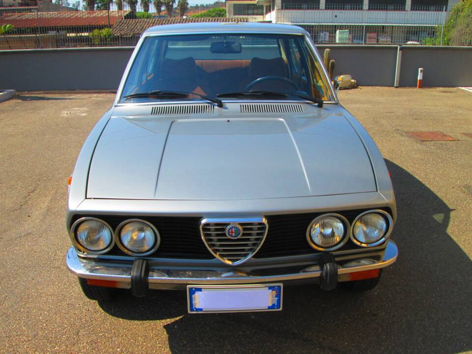 Immagine 2/81 di Alfa Romeo Alfetta 1.8 (1976)