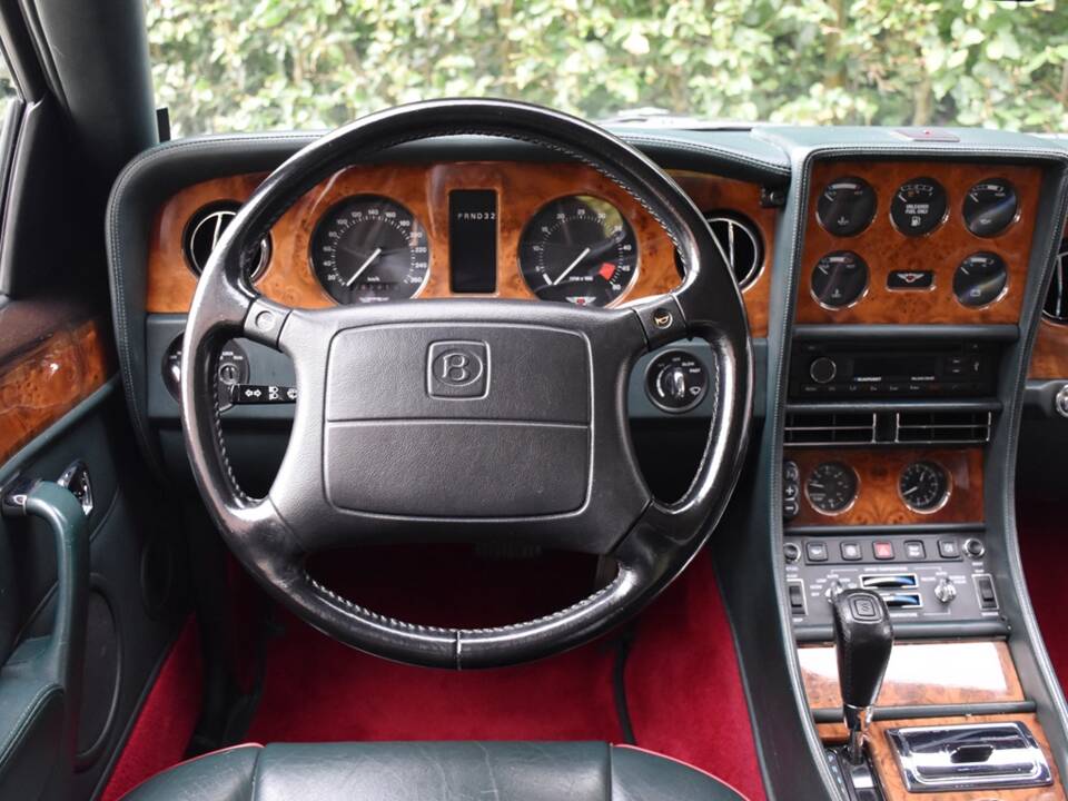 Immagine 27/43 di Bentley Continental R (1993)