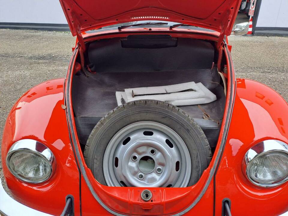 Immagine 25/33 di Volkswagen Beetle 1200 L (1980)