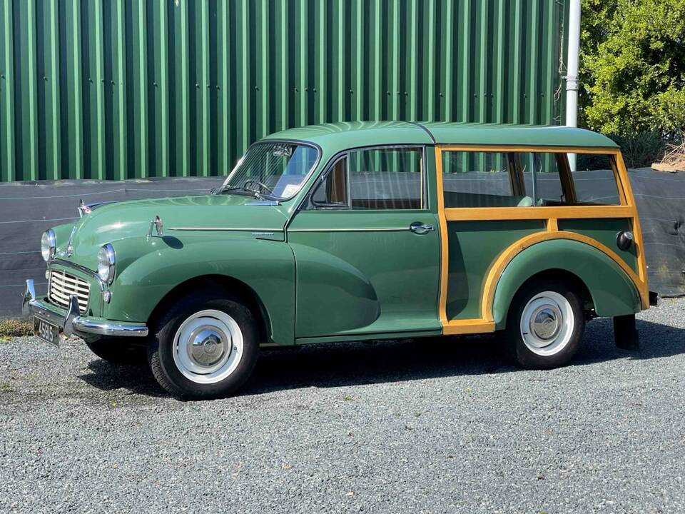 Immagine 2/12 di Morris Minor 1000 Traveller (1962)