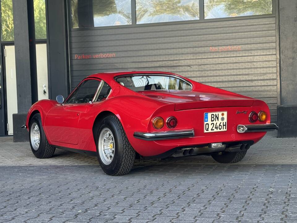 Image 11/35 of Ferrari Dino 246 GT (1968)