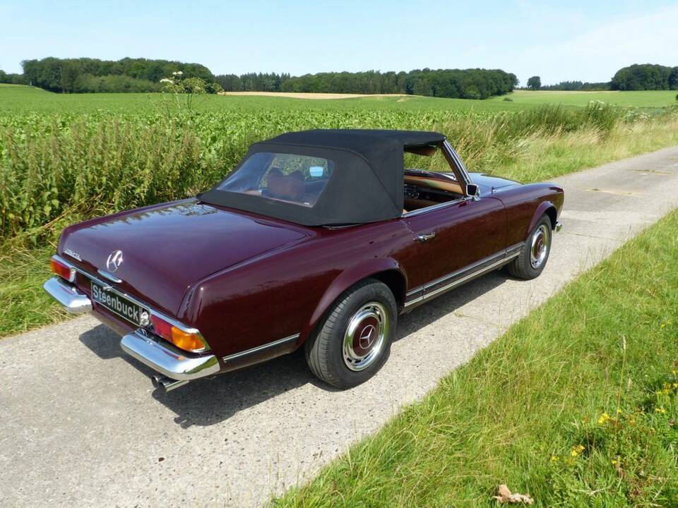 Mercerdes-Benz 280 SL Roadster "Pagode" (W 113) 1971