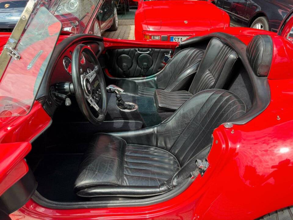 Immagine 13/22 di AC Cobra 289 (1990)