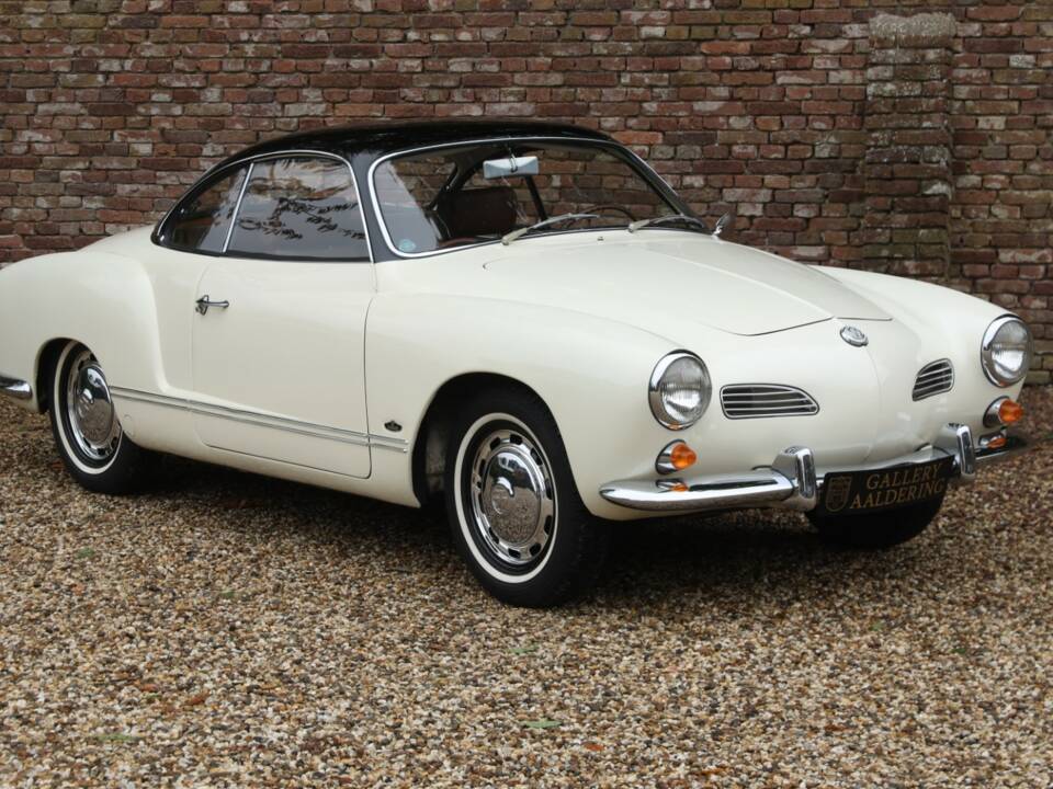Bild 39/50 von Volkswagen Karmann Ghia 1300 (1966)