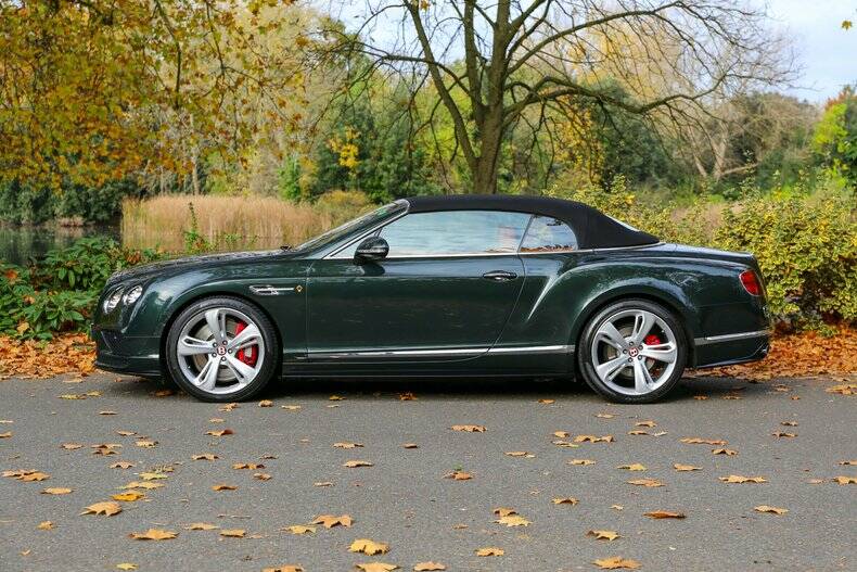 Bild 39/49 von Bentley Continental GTC V8 S (2017)