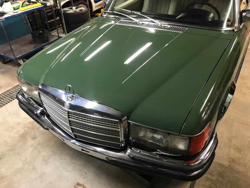 Image 6/58 of Mercedes-Benz 280 S (1975)