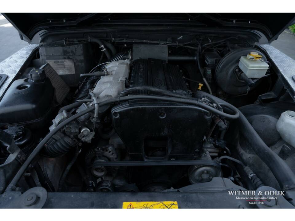 Image 27/27 of Land Rover Defender 90 (1996)