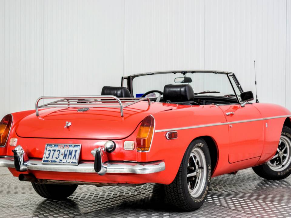 Bild 32/50 von MG MGB (1974)