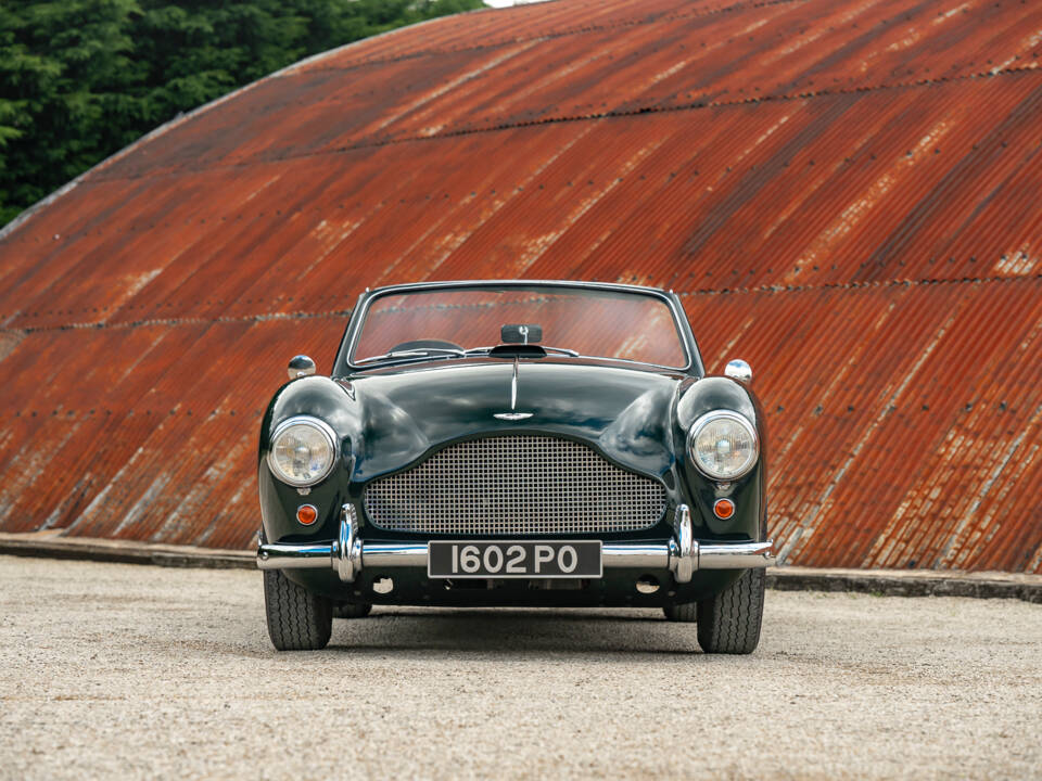 Imagen 12/38 de Aston Martin DB 2&#x2F;4 Mk III (1959)