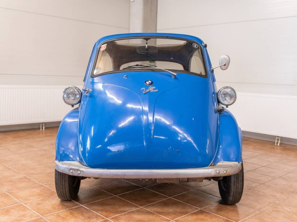 Image 2/14 de BMW Isetta 300 (1959)
