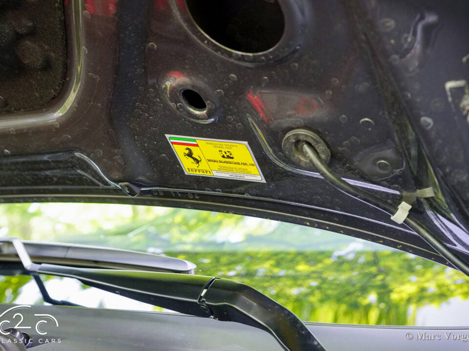 Image 84/85 de Ferrari California (2010)